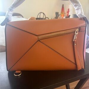 Chic Tan Geometric Shoulder Bag